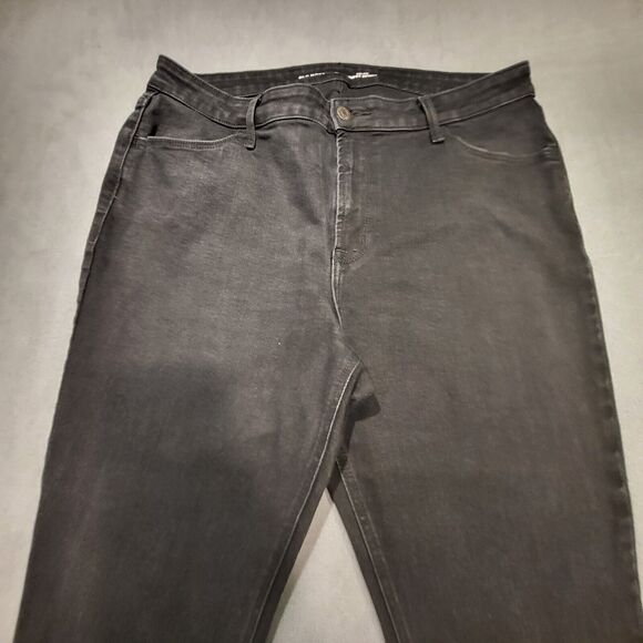Old Navy Super Skinny High Rise Black Jeans Woman's Size 14 Stretch - Picture 2 of 11